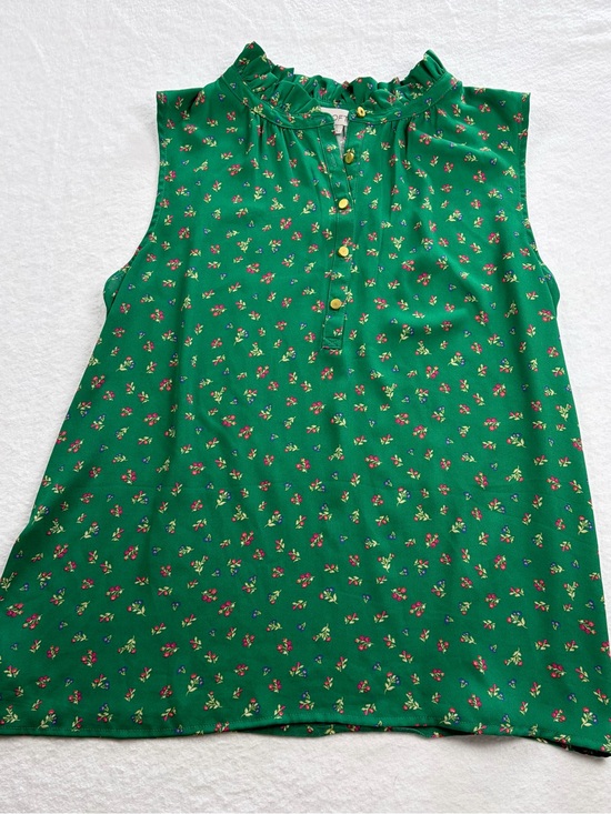 LOFT Tops - LOFT Green Floral Ruffle-Neck Sleeveless Shell